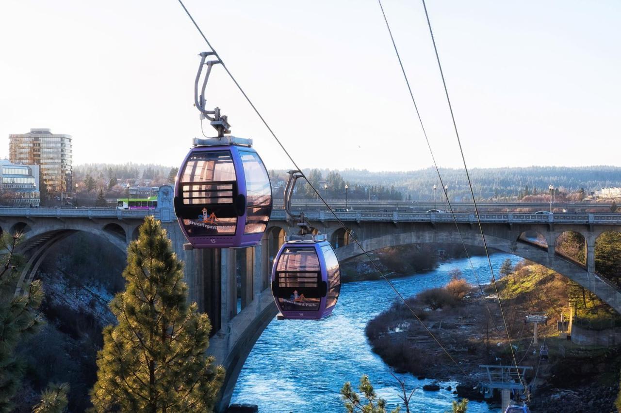 Holiday Inn Express Spokane Airport By Ihg Exterior photo